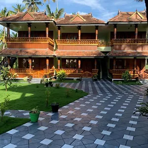 4* Курортный комплекс Royal Kazbay